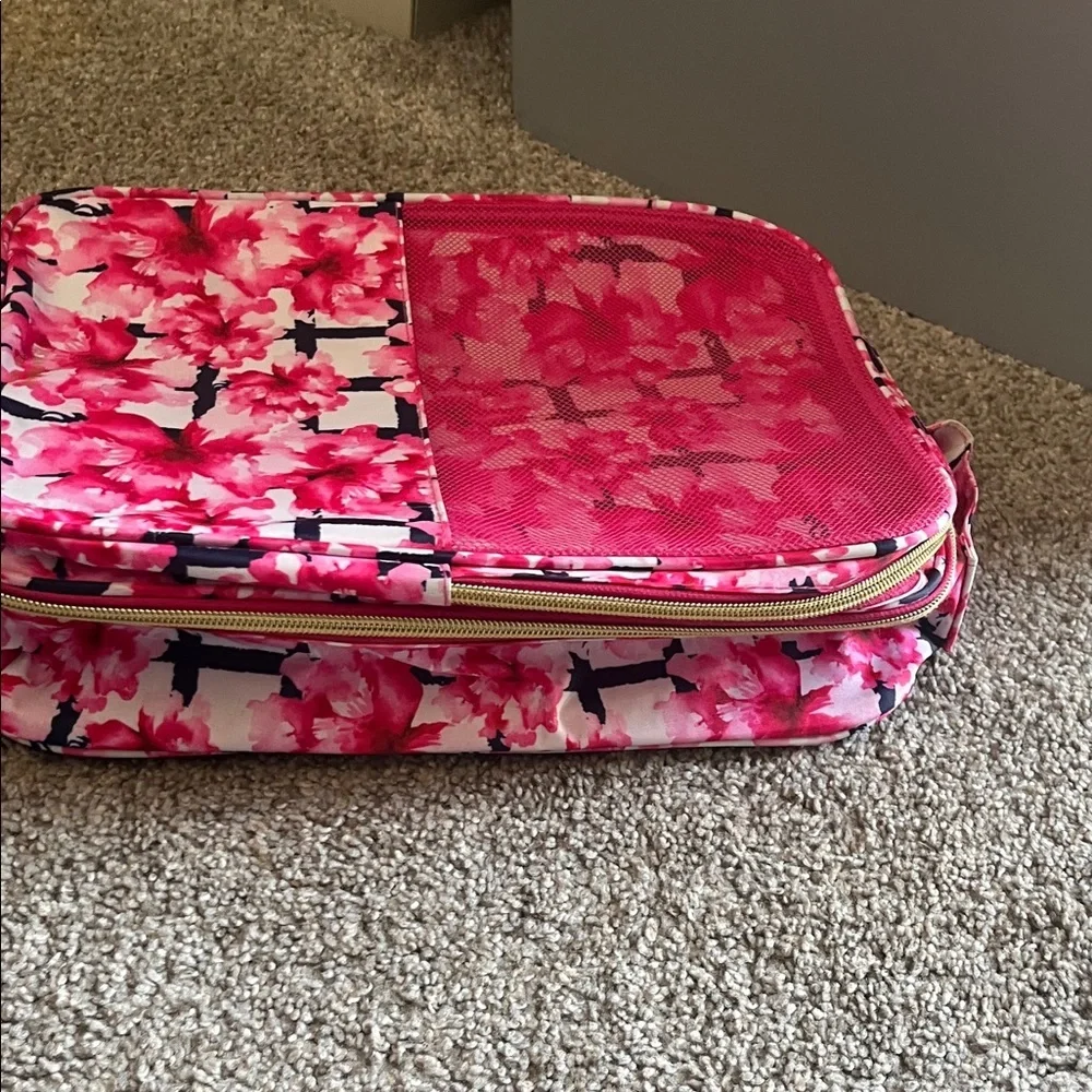 Isaac Mizrahi Pink Floral Travel Bag - Picture 4 of 9